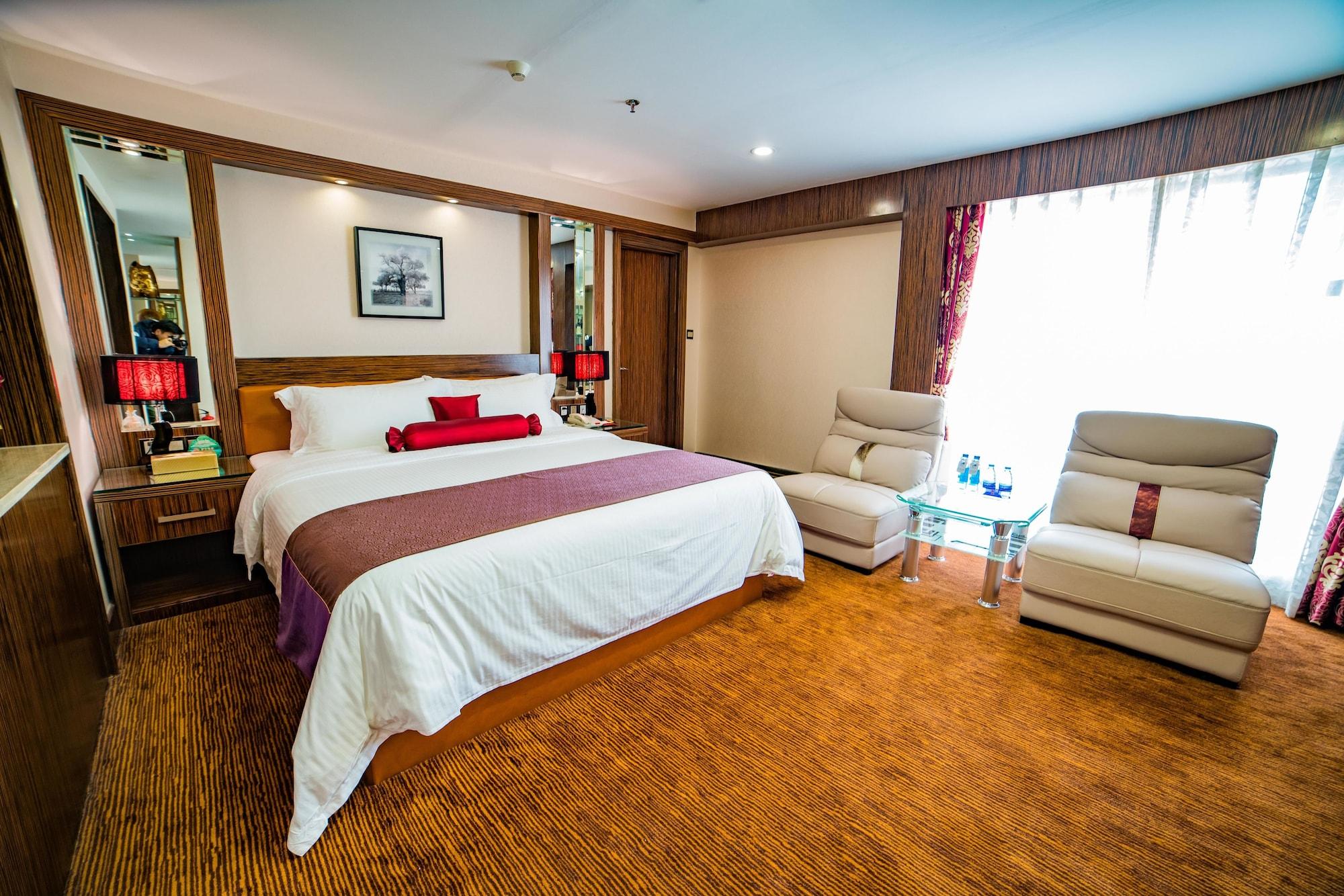 Nanyang King'S Gate Hotel--Free Shuttle Service To Canton Fair Extérieur photo